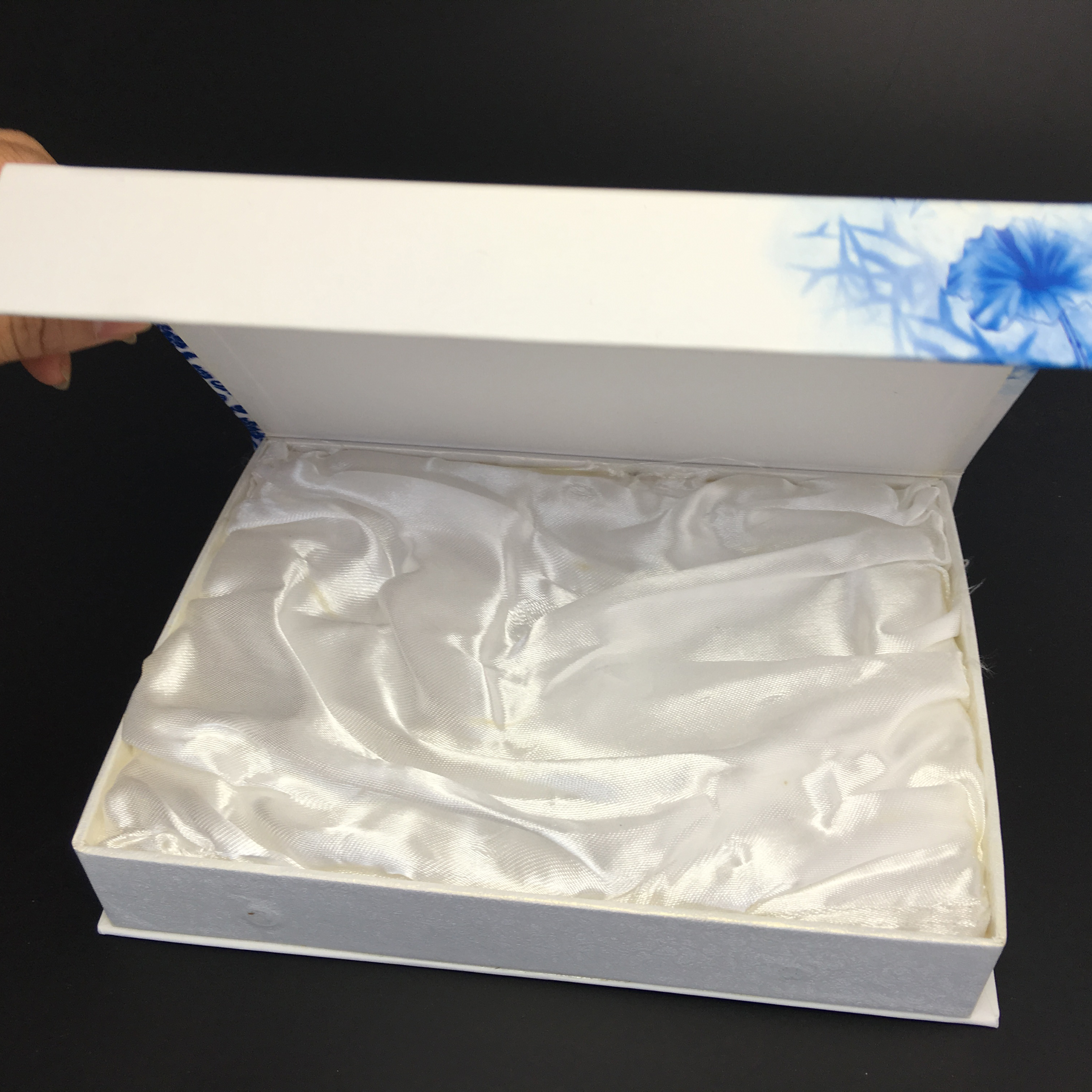 Book-shaped gift box